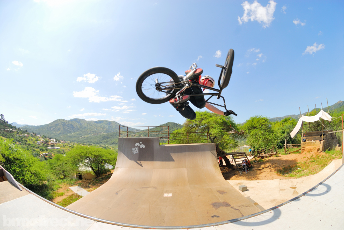 Darren Oatley at Indigo Skate Ramp