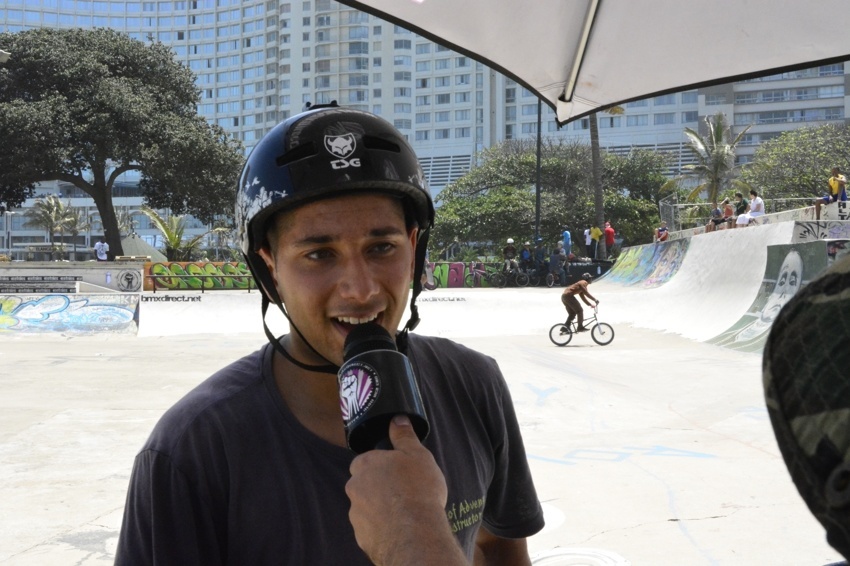 Ghetto Jam 2014 - Angelo sayin whats up!