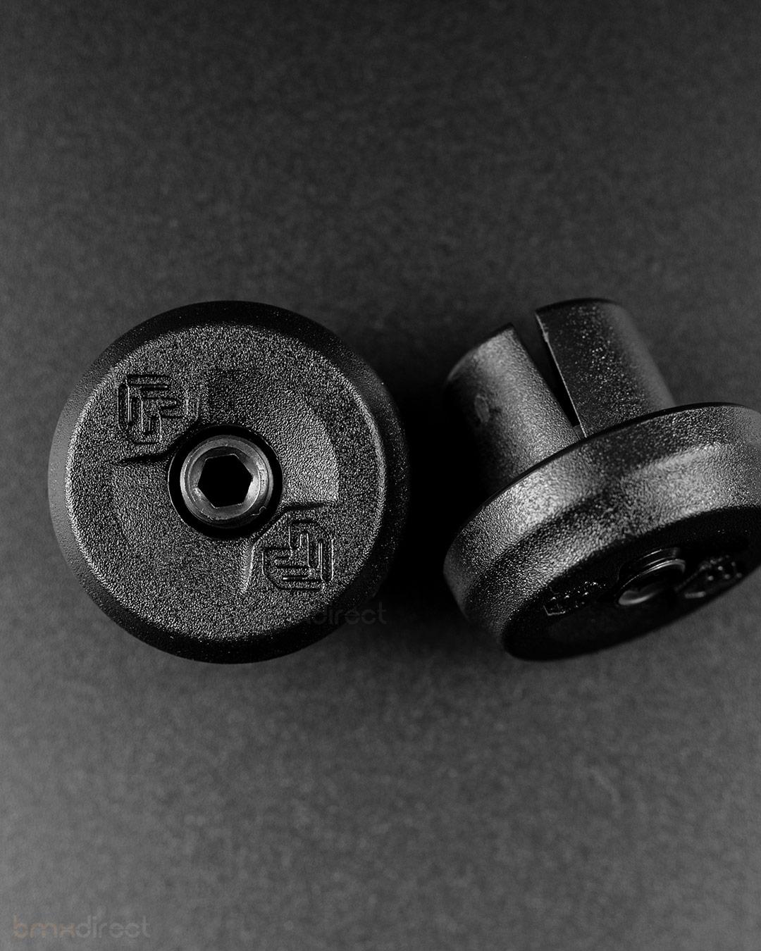 Eclat Tech Plastic bar ends - Black