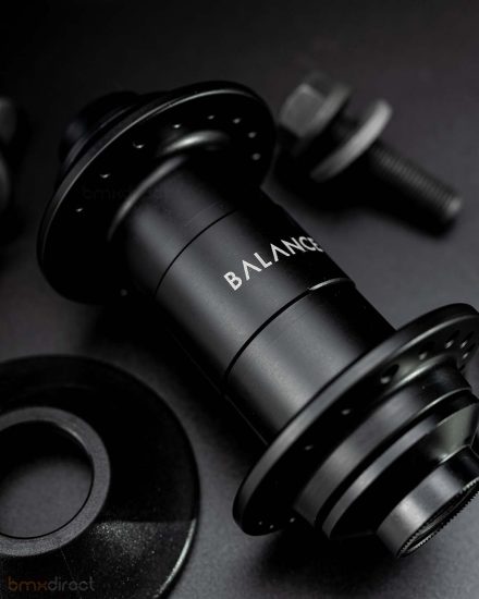 Primo Balance Front Hub - Black
