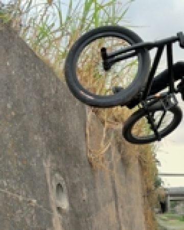 bmxdirect-felix-ditches-thumb