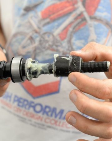 Freecoaster Maintenance @ BMX Direct Freecoaster Maintenance @ BMX Direct